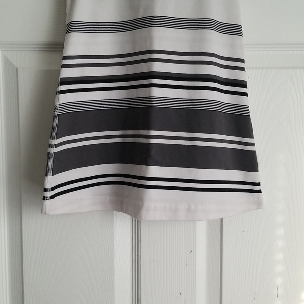 Lululemon Racerback Stripe Tank - Picture 2 of 10